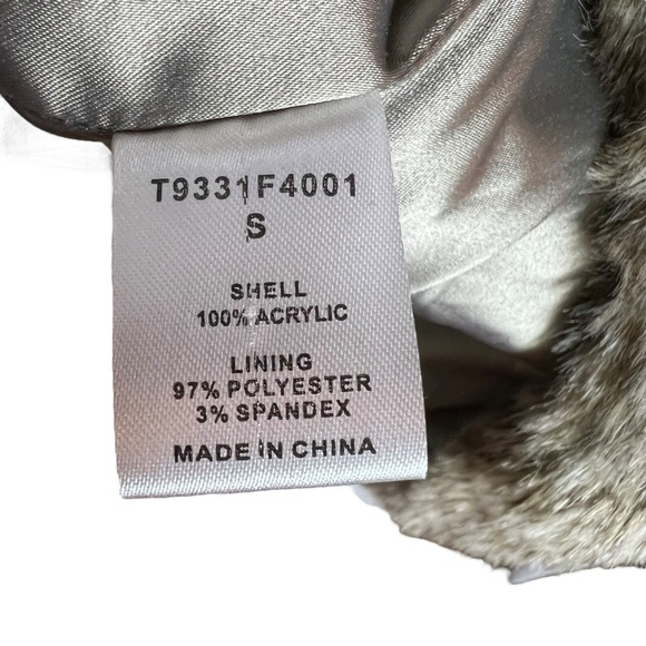 Tart Collections Kyla Vest Faux Fur Brown/Grayish Taupe, Size Small - Picture 8 of 9